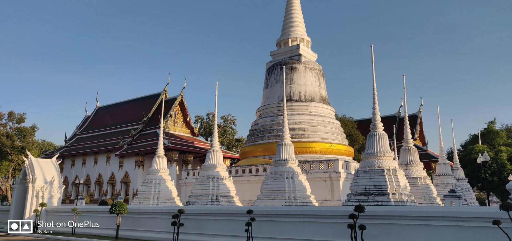 V House Hotel Phra Nakhon Si Ayutthaya Ngoại thất bức ảnh