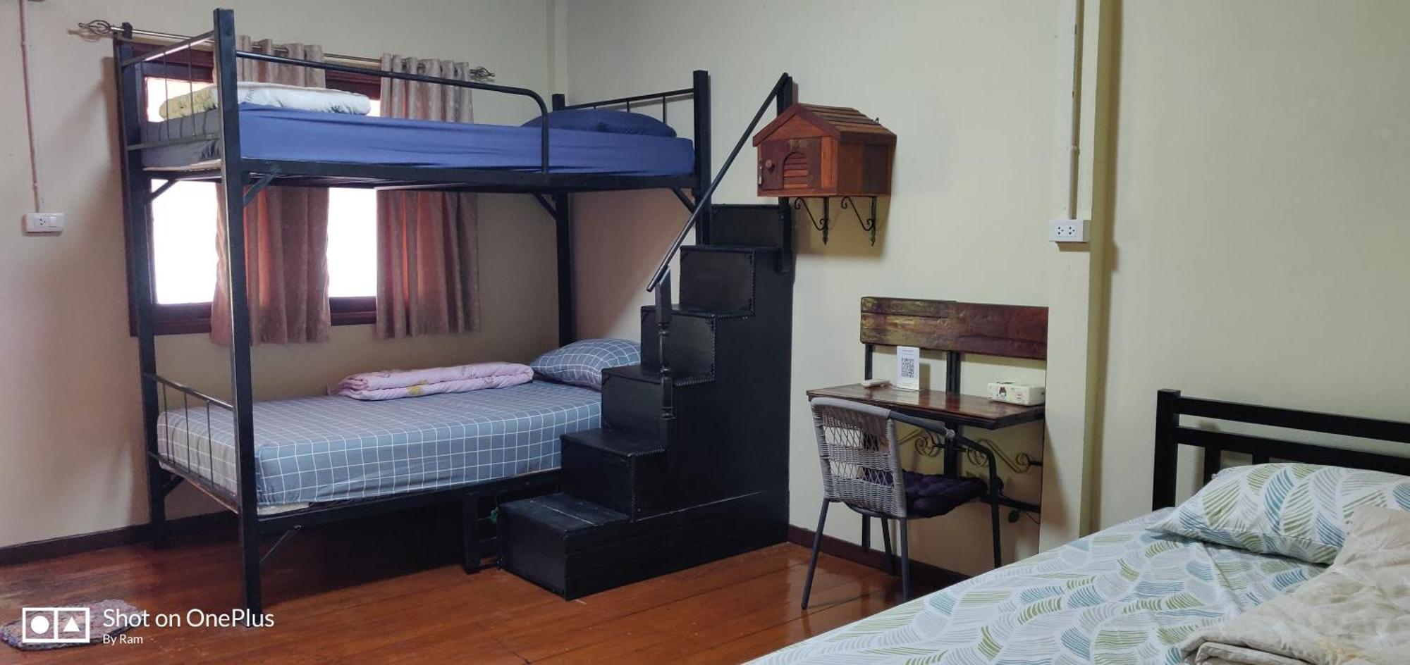 V House Hotel Phra Nakhon Si Ayutthaya Ngoại thất bức ảnh