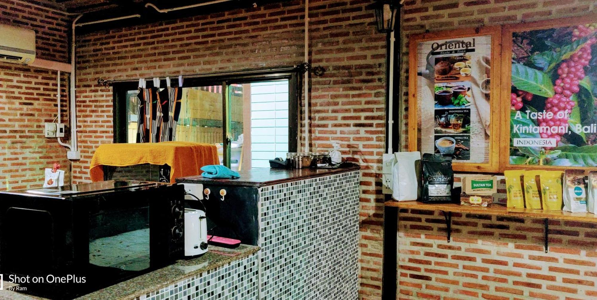 V House Hotel Phra Nakhon Si Ayutthaya Ngoại thất bức ảnh